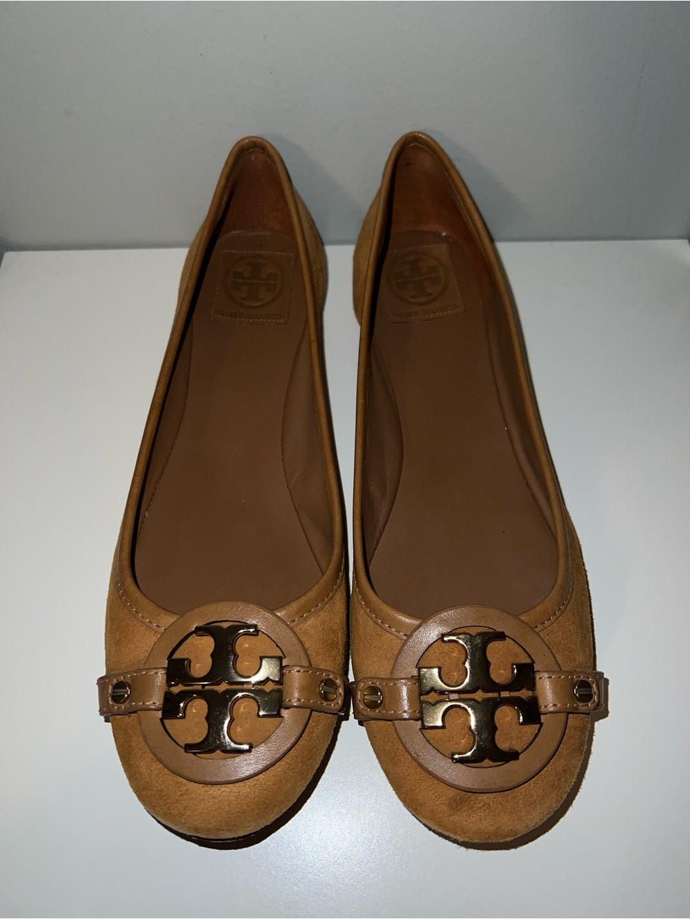 Tory Burch Cognac Suede Logo Round-Toe Ballet Flats-Size 10